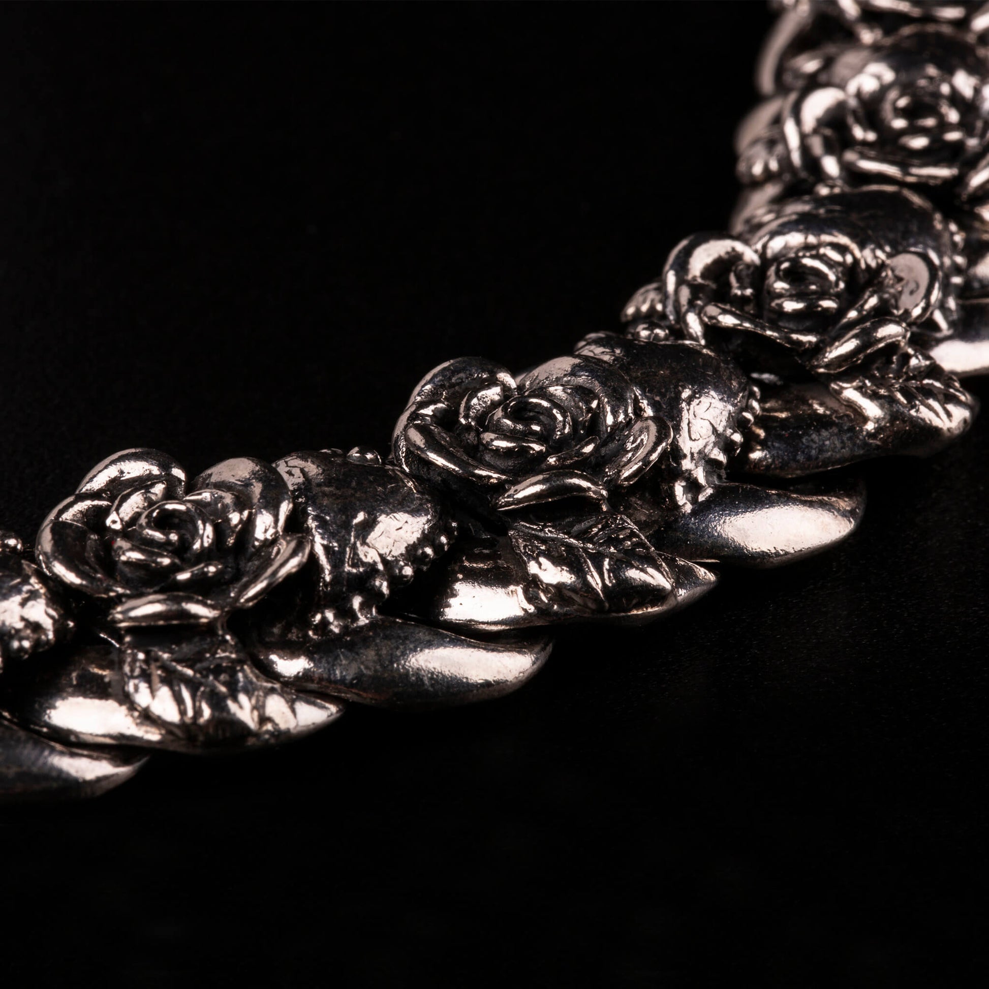 Bracciale grumettone in argento925 con rose e cuori votivi