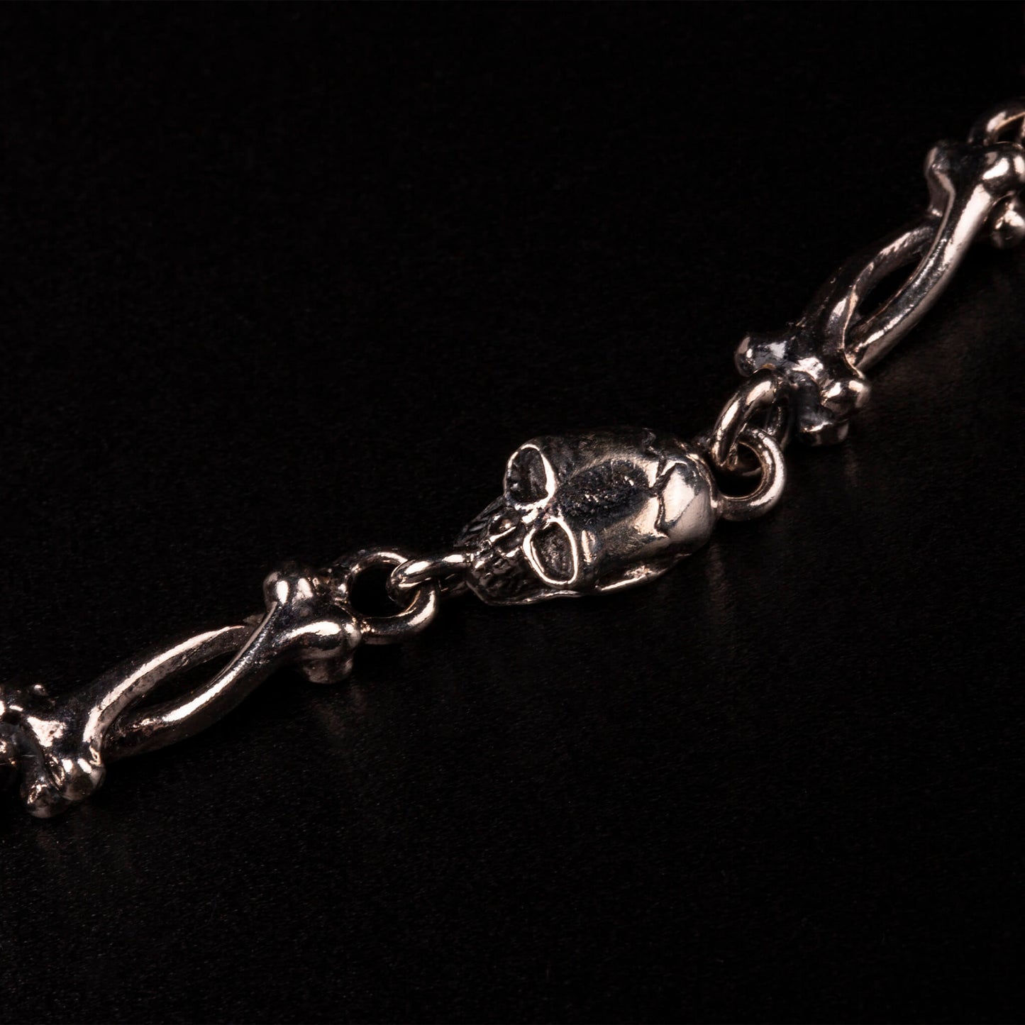 BRACCIALE "SKULL & BONES"