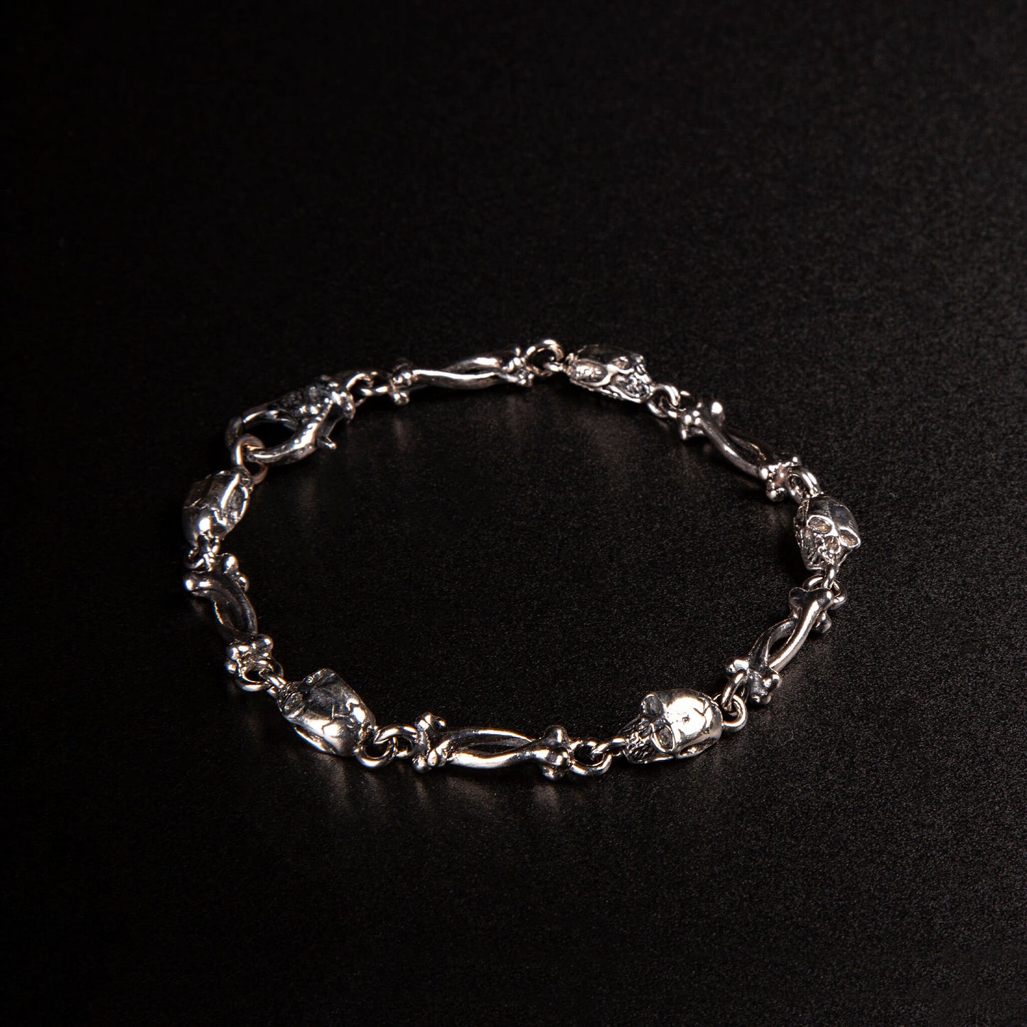 BRACCIALE "SKULL & BONES"