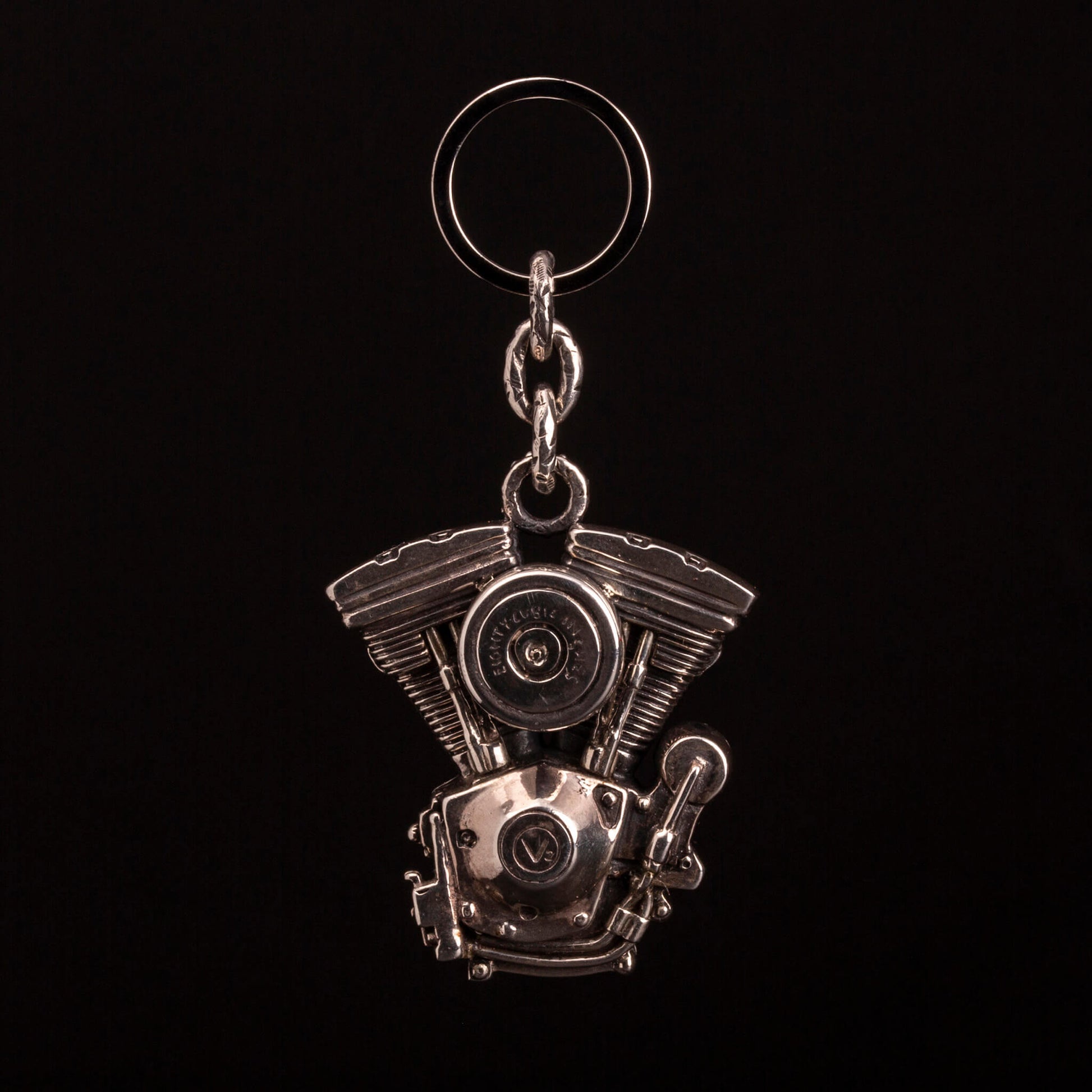 Portachiavi in argento925 del motore 1340 Harley Davidson fatto a mano.